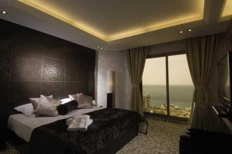 Sunrise Hotel Jounieh Exteriör bild