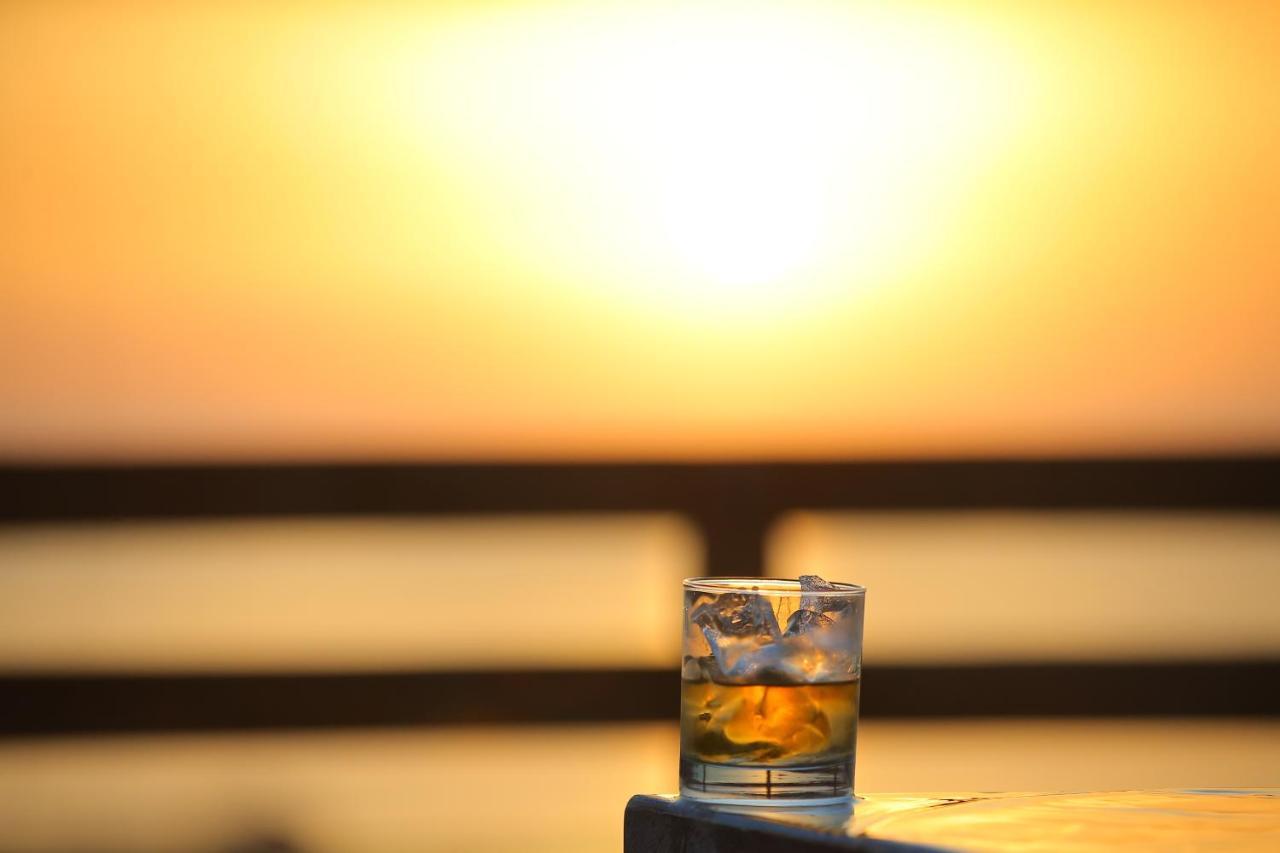 Sunrise Hotel Jounieh Exteriör bild